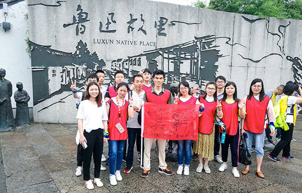 托普云農的小伙伴齊心協(xié)力的在完成任務