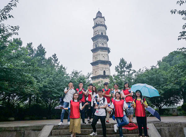 托普云農的小伙伴齊心協(xié)力的在完成任務